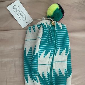 MudPie Cosmetic Case — Brand New!
